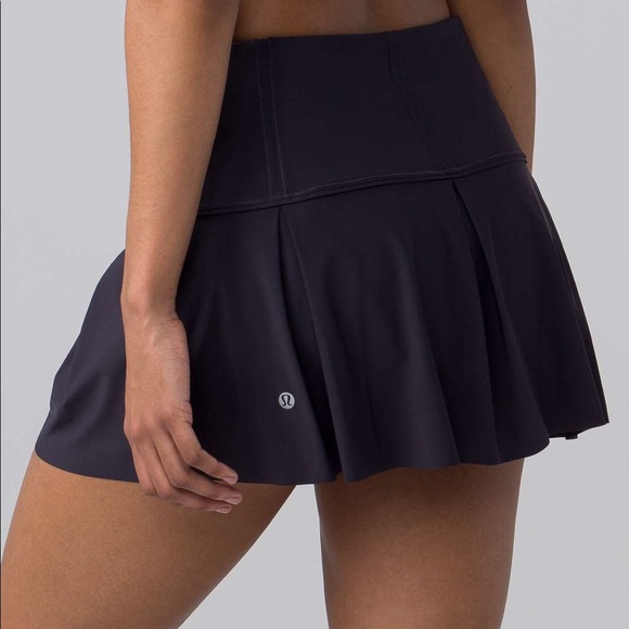 Lululemon lost in pace skirt - Picture 3 of 3